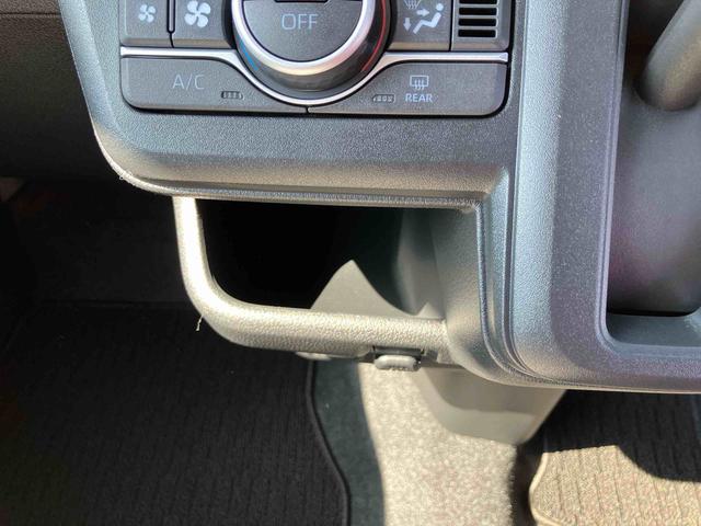 ムーヴＸバックカメラ／ステアリングスイッチ　左側電動スライドドア　ＬＥＤヘッドライト　スマートキー　オートエアコン　オート格納ドアミラー　オートライト／ハイビーム　コーナーセンサー　衝突被害軽減ブレーキ（千葉県）の中古車