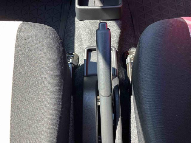 ミライースＸ　ＳＡIIIＬＥＤヘッドライト　電動格納ドアミラー　プライバシーガラス　リヤシートヘッドレスト　オートライト　キーレスエントリー　セキュリティアラーム　横滑り防止装置　コーナーセンサー　衝突被害軽減ブレーキ（千葉県）の中古車