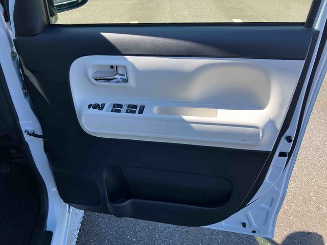 ムーヴキャンバスストライプスＧ両側電動スライドドア　ＬＥＤヘッドライト＆フォグランプ　シートヒーター　保温カップホルダー　電動駐車ブレーキ　バックカメラ　ステアリングスイッチ　コーナーセンサー　衝突被害軽減ブレーキ（千葉県）の中古車