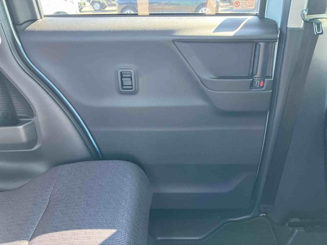 ムーヴＲＳターボエンジン　１５インチアルミ　バックカメラ　両側電動スライドドア　　電動駐車ブレーキ　ＬＥＤライト＆フォグ　コーナーセンサー　衝突被害軽減ブレーキ　ステアリングスイッチ　自動追従クルコン（千葉県）の中古車