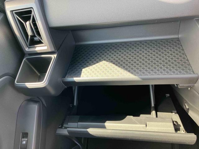 タフトG クロムベンチャー前後専用ガーニッシュ ガラスルーフ ルーフレール 15インチアルミ LEDヘッドライト&フォグランプ バックカメラ シートヒーター 電動駐車ブレーキ コーナーセンサー 衝突被害軽減ブレーキ(千葉県)の中古車