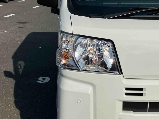 ハイゼットカーゴデラックス衝突被害軽減ブレーキ コーナーセンサー オートライト プライバシーガラス フロントパワーウィンドウ オーバーヘッドシェルフ スピーカー一体型AM・FMラジオ キーレスエントリー アイドリングストップ(千葉県)の中古車