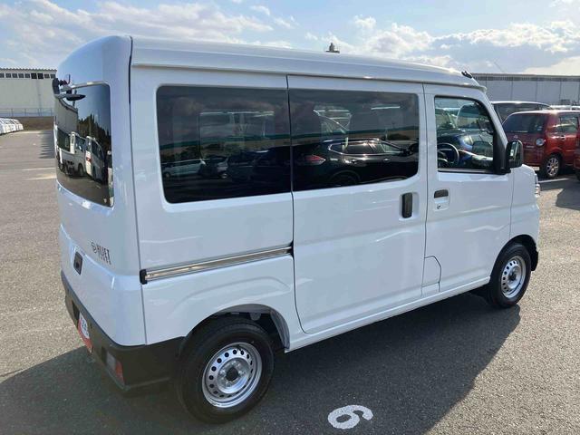 ハイゼットカーゴデラックス衝突被害軽減ブレーキ　コーナーセンサー　オートライト　プライバシーガラス　フロントパワーウィンドウ　オーバーヘッドシェルフ　スピーカー一体型ＡＭ・ＦＭラジオ　キーレスエントリー　アイドリングストップ（千葉県）の中古車