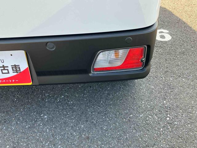 ハイゼットカーゴデラックス衝突被害軽減ブレーキ　コーナーセンサー　オートライト　プライバシーガラス　フロントパワーウィンドウ　オーバーヘッドシェルフ　スピーカー一体型ＡＭ・ＦＭラジオ　キーレスエントリー　アイドリングストップ（千葉県）の中古車