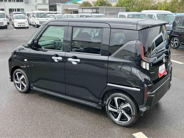 ムーヴＲＳターボエンジン　１５インチアルミ　バックカメラ　両側電動スライドドア　　電動駐車ブレーキ　ＬＥＤライト＆フォグ　コーナーセンサー　衝突被害軽減ブレーキ　ステアリングスイッチ　自動追従クルコン（千葉県）の中古車