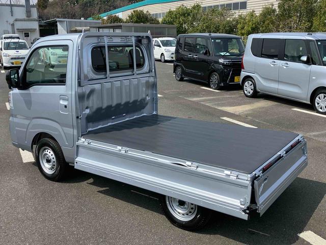 ハイゼットトラックエクストラＣＶＴ　電子制御式４ＷＤ　スーパーデフロック　ＬＥＤヘッド＆フォグランプ　ＬＥＤ荷台灯　プッシュボタンスタート　電格ドアミラー　コーナーセンサー　衝突被害軽減ブレーキ（千葉県）の中古車