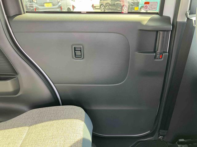 ムーヴキャンバスストライプスGターボ両側電動スライドドア LEDヘッドライト&フォグランプ シートヒーター 保温カップホルダー 電動駐車ブレーキ バックカメラ ステアリングスイッチ 自動追従クルコン 衝突被害軽減ブレーキ(千葉県)の中古車