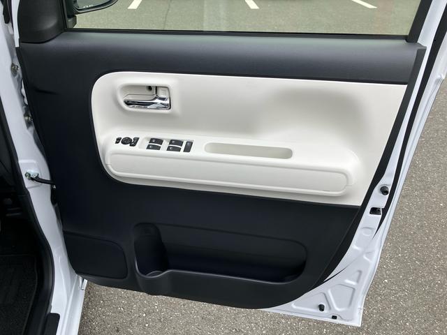 ムーヴキャンバスストライプスＧターボ両側電動スライドドア　ＬＥＤヘッドライト＆フォグランプ　シートヒーター　保温カップホルダー　電動駐車ブレーキ　バックカメラ　ステアリングスイッチ　自動追従クルコン　衝突被害軽減ブレーキ（千葉県）の中古車