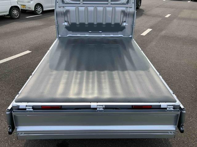 ハイゼットトラックスタンダード　農用スペシャル電子制御式４ＷＤ　荷台ＬＥＤライト　リヤ４枚リーフスプリング　リヤデフロック　副変速機　衝突被害軽減ブレーキ　コーナーセンサー　スピーカー一体型ＡＭ／ＦＭラジオ　エアコン　パワステ（千葉県）の中古車