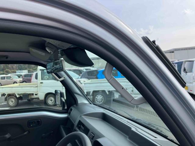 ハイゼットトラックスタンダード　農用スペシャル電子制御式４ＷＤ　荷台ＬＥＤライト　リヤ４枚リーフスプリング　リヤデフロック　副変速機　衝突被害軽減ブレーキ　コーナーセンサー　スピーカー一体型ＡＭ／ＦＭラジオ　エアコン　パワステ（千葉県）の中古車