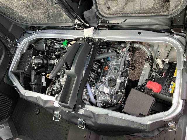 ハイゼットカーゴデラックス衝突被害軽減ブレーキ コーナーセンサー オートライト プライバシーガラス フロントパワーウィンドウ オーバーヘッドシェルフ スピーカー一体型AM・FMラジオ キーレスエントリー アイドリングストップ(千葉県)の中古車