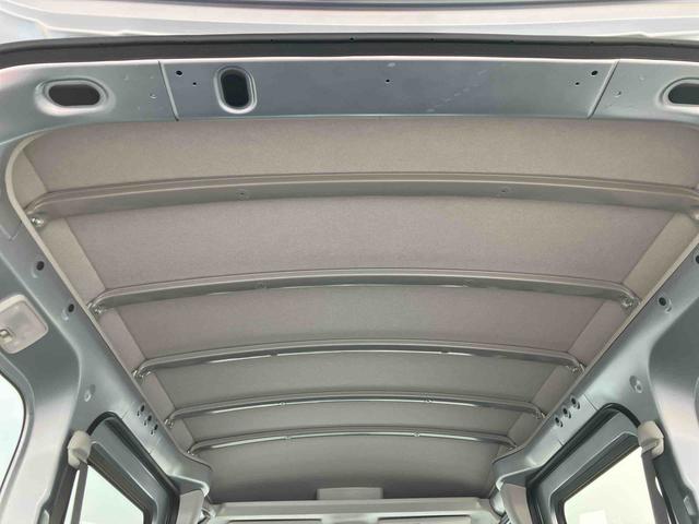 ハイゼットカーゴデラックス衝突被害軽減ブレーキ コーナーセンサー オートライト プライバシーガラス フロントパワーウィンドウ オーバーヘッドシェルフ スピーカー一体型AM・FMラジオ キーレスエントリー アイドリングストップ(千葉県)の中古車