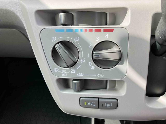 ミライースＸ　ＳＡIIIＬＥＤヘッドライト　電動格納ドアミラー　プライバシーガラス　リヤシートヘッドレスト　オートライト　キーレスエントリー　セキュリティアラーム　横滑り防止装置　コーナーセンサー　衝突被害軽減ブレーキ（千葉県）の中古車