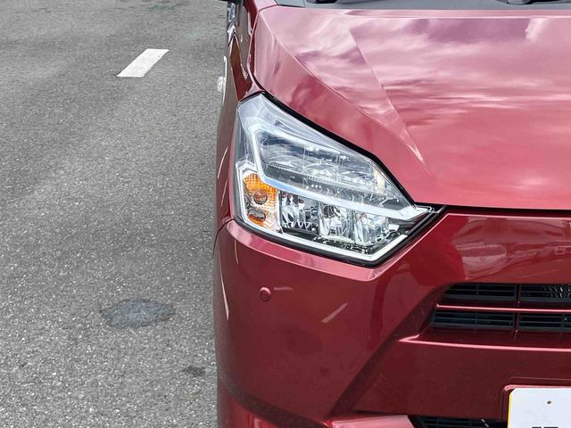 ミライースＸ　ＳＡIIIＬＥＤヘッドライト　電動格納ドアミラー　プライバシーガラス　リヤシートヘッドレスト　オートライト　キーレスエントリー　セキュリティアラーム　横滑り防止装置　コーナーセンサー　衝突被害軽減ブレーキ（千葉県）の中古車