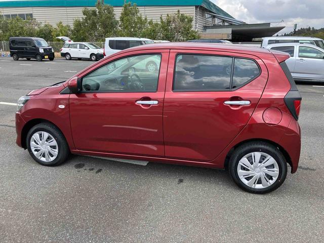 ミライースＸ　ＳＡIIIＬＥＤヘッドライト　電動格納ドアミラー　プライバシーガラス　リヤシートヘッドレスト　オートライト　キーレスエントリー　セキュリティアラーム　横滑り防止装置　コーナーセンサー　衝突被害軽減ブレーキ（千葉県）の中古車