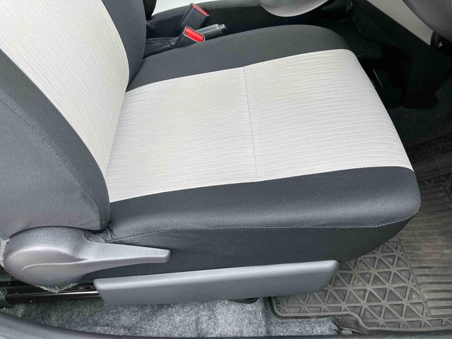 ミライースＸ　ＳＡIIIＬＥＤヘッドライト　電動格納ドアミラー　プライバシーガラス　リヤシートヘッドレスト　オートライト　キーレスエントリー　セキュリティアラーム　横滑り防止装置　コーナーセンサー　衝突被害軽減ブレーキ（千葉県）の中古車