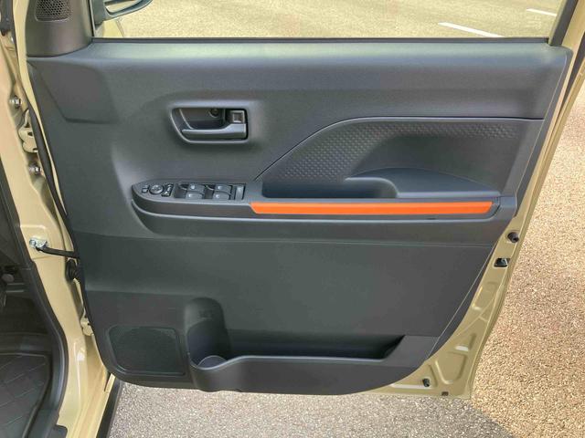 タントファンクロスターボリミテッドルーフレール 15インチアルミ バックカメラ 両側電動スライドドア シートヒーター 電動駐車ブレーキ LEDライト&フォグ 上下2段調節式デッキボード コーナーセンサー 衝突被害軽減ブレーキ(千葉県)の中古車