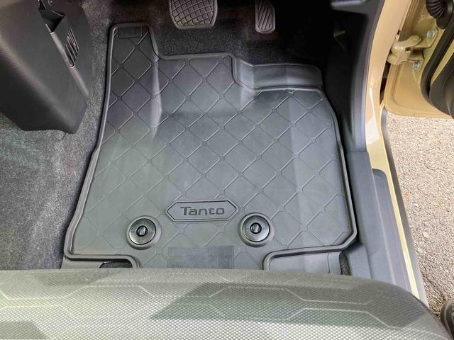 タントファンクロスターボリミテッドルーフレール 15インチアルミ バックカメラ 両側電動スライドドア シートヒーター 電動駐車ブレーキ LEDライト&フォグ 上下2段調節式デッキボード コーナーセンサー 衝突被害軽減ブレーキ(千葉県)の中古車