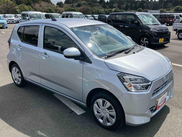 ミライースＸ　ＳＡIIIＬＥＤヘッドライト　電動格納ドアミラー　プライバシーガラス　リヤシートヘッドレスト　オートライト　キーレスエントリー　セキュリティアラーム　横滑り防止装置　コーナーセンサー　衝突被害軽減ブレーキ（千葉県）の中古車