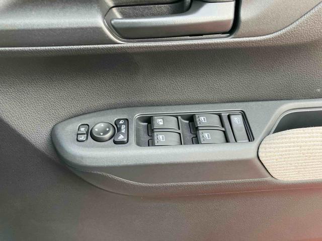 ムーヴＸバックカメラ／ステアリングスイッチ　左側電動スライドドア　ＬＥＤヘッドライト　スマートキー　オートエアコン　オート格納ドアミラー　オートライト／ハイビーム　コーナーセンサー　衝突被害軽減ブレーキ（千葉県）の中古車