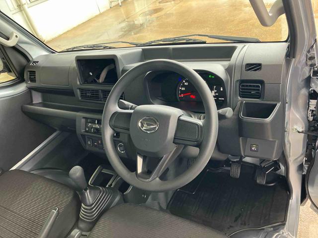 ハイゼットトラックエクストラ５ＭＴ　電子制御４ＷＤ　副変速機　スーパーデフロック　ＬＥＤフォグランプ　ＬＥＤ荷台灯　プッシュボタンスタート　電格ドアミラー　コーナーセンサー　衝突被害軽減ブレーキ　リヤ４枚リーフスプリング（千葉県）の中古車