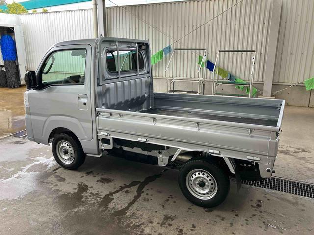 ハイゼットトラックエクストラ５ＭＴ　電子制御４ＷＤ　副変速機　スーパーデフロック　ＬＥＤフォグランプ　ＬＥＤ荷台灯　プッシュボタンスタート　電格ドアミラー　コーナーセンサー　衝突被害軽減ブレーキ　リヤ４枚リーフスプリング（千葉県）の中古車