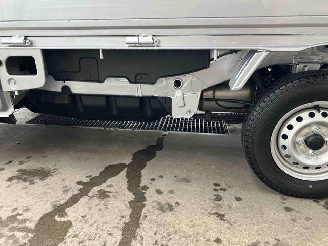 ハイゼットトラックエクストラ５ＭＴ　電子制御４ＷＤ　副変速機　スーパーデフロック　ＬＥＤフォグランプ　ＬＥＤ荷台灯　プッシュボタンスタート　電格ドアミラー　コーナーセンサー　衝突被害軽減ブレーキ　リヤ４枚リーフスプリング（千葉県）の中古車