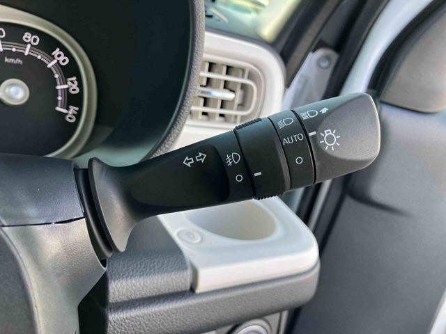 ムーヴキャンバスストライプスＧ両側電動スライドドア　ＬＥＤヘッドライト＆フォグランプ　シートヒーター　保温カップホルダー　電動駐車ブレーキ　バックカメラ　ステアリングスイッチ　コーナーセンサー　衝突被害軽減ブレーキ（千葉県）の中古車