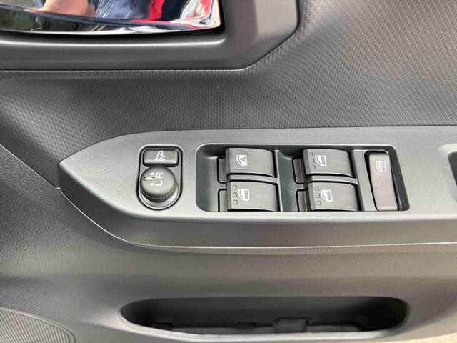 ミライースＸ　ＳＡIIIＬＥＤヘッドライト　電動格納ドアミラー　プライバシーガラス　リヤシートヘッドレスト　オートライト　キーレスエントリー　セキュリティアラーム　横滑り防止装置　コーナーセンサー　衝突被害軽減ブレーキ（千葉県）の中古車