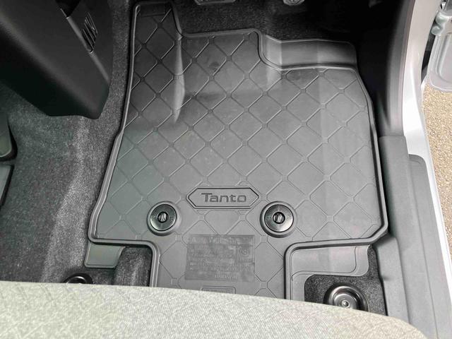 タントＸバックカメラ　左側電動スライドドア　シートヒーター　電動パーキングブレーキ　ＬＥＤヘッドライト　オートライト　オートエアコン　上下２段調節式デッキボード　コーナーセンサー　衝突被害軽減ブレーキ（千葉県）の中古車