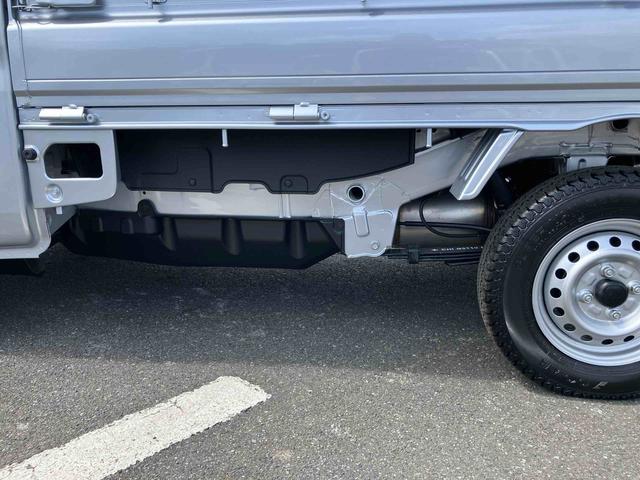 ハイゼットトラックスタンダード 農用スペシャル電子制御式4WD 荷台LEDライト リヤ4枚リーフスプリング スーパーデフロック 副変速機 衝突被害軽減ブレーキ コーナーセンサー スピーカー一体型AM/FMラジオ エアコン パワステ(千葉県)の中古車