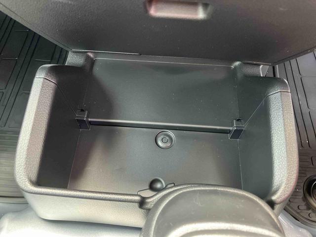 ハイゼットトラックスタンダード 農用スペシャル電子制御式4WD 荷台LEDライト リヤ4枚リーフスプリング スーパーデフロック 副変速機 衝突被害軽減ブレーキ コーナーセンサー スピーカー一体型AM/FMラジオ エアコン パワステ(千葉県)の中古車