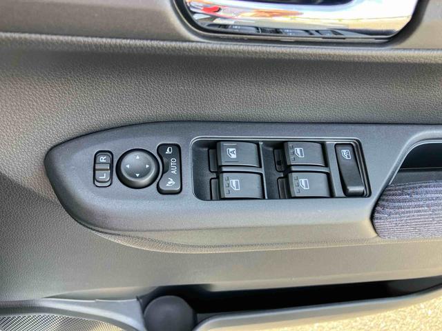 ムーヴＲＳターボエンジン　１５インチアルミ　バックカメラ　両側電動スライドドア　　電動駐車ブレーキ　ＬＥＤライト＆フォグ　コーナーセンサー　衝突被害軽減ブレーキ　ステアリングスイッチ　自動追従クルコン（千葉県）の中古車