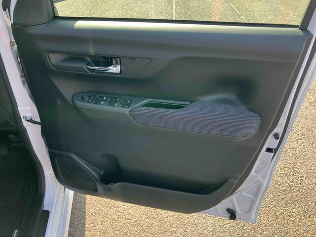 ムーヴＲＳターボエンジン　１５インチアルミ　バックカメラ　両側電動スライドドア　　電動駐車ブレーキ　ＬＥＤライト＆フォグ　コーナーセンサー　衝突被害軽減ブレーキ　ステアリングスイッチ　自動追従クルコン（千葉県）の中古車