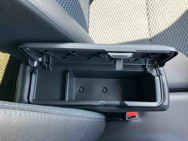 タントカスタムＲＳ９インチディスプレイモニター　ターボ　１５インチアルミ　バックカメラ　両側電動スライド　シートヒーター　電動駐車ブレーキ　ＬＥＤライト＆フォグ　デッキボード　コーナーセンサー　衝突被害軽減ブレーキ（千葉県）の中古車