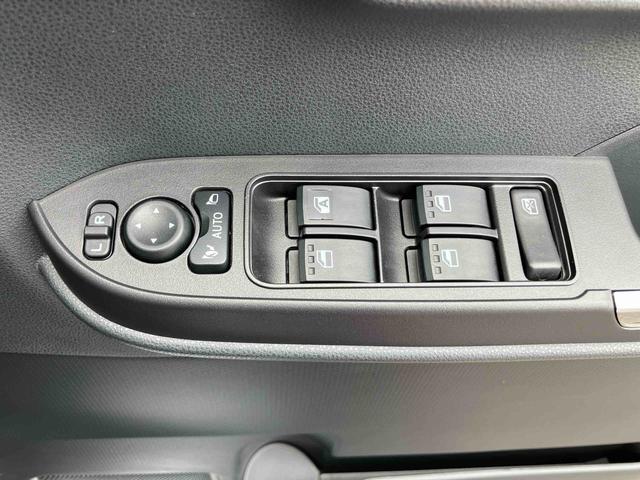 タントカスタムＲＳリミテッドターボエンジン　１５インチアルミ　バックカメラ　両側パワスラ　シートヒーター　電動駐車ブレーキ　ＬＥＤライト＆フォグ　上下２段調節式デッキボード　コーナーセンサー　衝突被害軽減ブレーキ（千葉県）の中古車