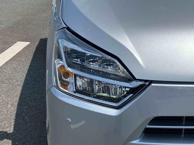 ミライースX SAIIILEDヘッドライト 電動格納ドアミラー プライバシーガラス リヤシートヘッドレスト オートライト キーレスエントリー セキュリティアラーム 横滑り防止装置 コーナーセンサー 衝突被害軽減ブレーキ(千葉県)の中古車