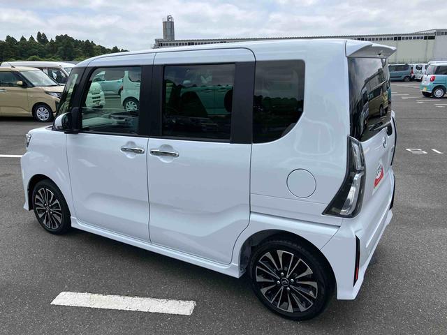 タントカスタムＲＳ９インチディスプレイモニター　ターボエンジン　１５インチアルミ　バックカメラ　両側パワスラ　シートヒーター　電動駐車ブレーキ　ＬＥＤライト＆フォグ　デッキボード　コーナーセンサー　衝突被害軽減ブレーキ（千葉県）の中古車