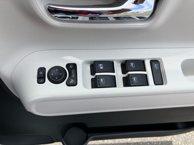 ムーヴキャンバスストライプスＧ両側電動スライドドア　ＬＥＤヘッドライト＆フォグランプ　シートヒーター　保温カップホルダー　電動駐車ブレーキ　バックカメラ　ステアリングスイッチ　コーナーセンサー　衝突被害軽減ブレーキ（千葉県）の中古車