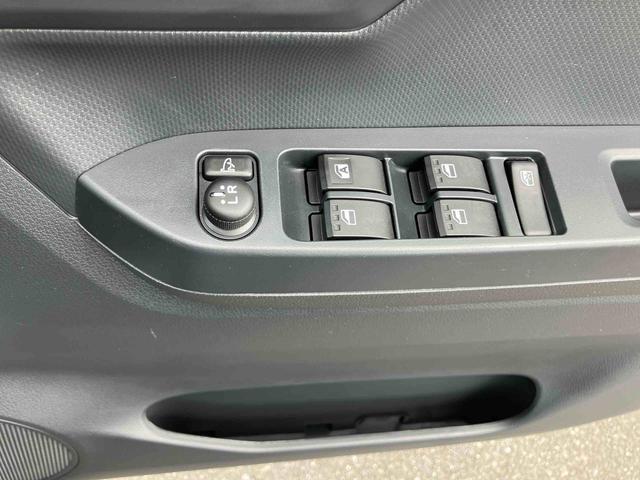 ミライースＸ　ＳＡIIIＬＥＤヘッドライト　電動格納ドアミラー　プライバシーガラス　リヤシートヘッドレスト　オートライト　キーレスエントリー　セキュリティアラーム　横滑り防止装置　コーナーセンサー　衝突被害軽減ブレーキ（千葉県）の中古車