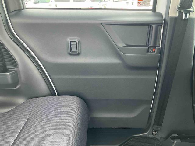 ムーヴＲＳターボエンジン　１５インチアルミ　バックカメラ　両側電動スライドドア　　電動駐車ブレーキ　ＬＥＤライト＆フォグ　コーナーセンサー　衝突被害軽減ブレーキ　ステアリングスイッチ　自動追従クルコン（千葉県）の中古車
