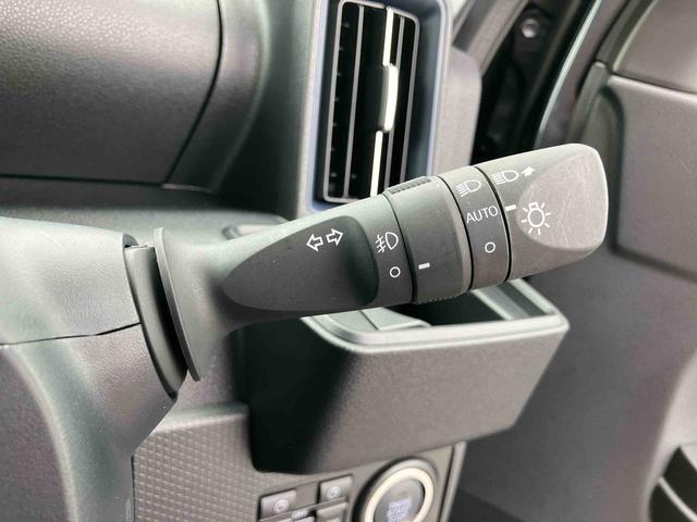タントカスタムＸリミテッドバックカメラ　両側パワスラ　１４インチアルミ　ＬＥＤヘッド／フォグ　シートヒーター　電動駐車ブレーキ　オートライト　上下２段調節式デッキボード　コーナーセンサー　衝突被害軽減ブレーキ　クルコン　ＥＴＣ（千葉県）の中古車
