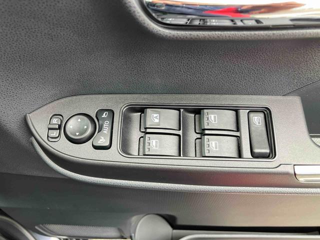 タントカスタムＸリミテッドバックカメラ　両側パワスラ　１４インチアルミ　ＬＥＤヘッド／フォグ　シートヒーター　電動駐車ブレーキ　オートライト　上下２段調節式デッキボード　コーナーセンサー　衝突被害軽減ブレーキ　クルコン　ＥＴＣ（千葉県）の中古車