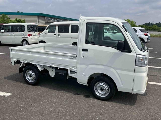 ハイゼットトラックスタンダード 農用スペシャルCVT 電子制御式4WD 荷台LEDライト リヤ4枚リーフスプリング スーパーデフロック 衝突被害軽減ブレーキ コーナーセンサー スピーカー一体型AM/FMラジオ エアコン パワステ(千葉県)の中古車