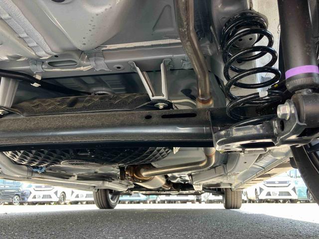 タントファンクロスターボリミテッドルーフレール　１５インチアルミ　バックカメラ　両側パワスラ　シートヒーター　電動駐車ブレーキ　ＬＥＤライト＆フォグ　上下２段調節式デッキボード　コーナーセンサー　衝突被害軽減ブレーキ　ＥＴＣ（千葉県）の中古車