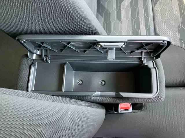 タントファンクロスターボリミテッドルーフレール　１５インチアルミ　バックカメラ　両側パワスラ　シートヒーター　電動駐車ブレーキ　ＬＥＤライト＆フォグ　上下２段調節式デッキボード　コーナーセンサー　衝突被害軽減ブレーキ　ＥＴＣ（千葉県）の中古車