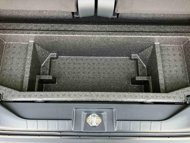 タントファンクロスターボリミテッドルーフレール　１５インチアルミ　バックカメラ　両側パワスラ　シートヒーター　電動駐車ブレーキ　ＬＥＤライト＆フォグ　上下２段調節式デッキボード　コーナーセンサー　衝突被害軽減ブレーキ　ＥＴＣ（千葉県）の中古車
