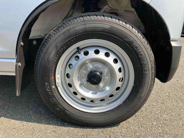 ハイゼットカーゴデラックス衝突被害軽減ブレーキ コーナーセンサー オートライト プライバシーガラス フロントパワーウィンドウ オーバーヘッドシェルフ スピーカー一体型AM・FMラジオ キーレスエントリー アイドリングストップ(千葉県)の中古車