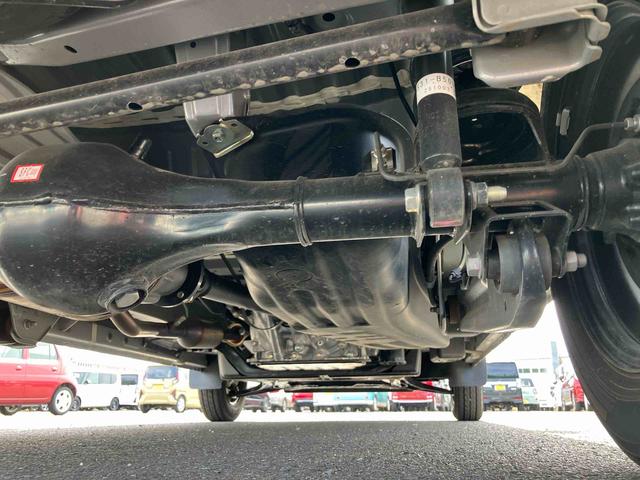 ハイゼットカーゴDX衝突被害軽減ブレーキ コーナーセンサー オートライト プライバシーガラス フロントパワーウィンドウ オーバーヘッドシェルフ スピーカー一体型AM・FMラジオ キーレスエントリー アイドリングストップ(千葉県)の中古車