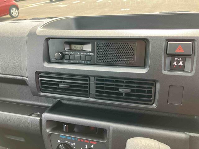 ハイゼットカーゴDX衝突被害軽減ブレーキ コーナーセンサー オートライト プライバシーガラス フロントパワーウィンドウ オーバーヘッドシェルフ スピーカー一体型AM・FMラジオ キーレスエントリー アイドリングストップ(千葉県)の中古車